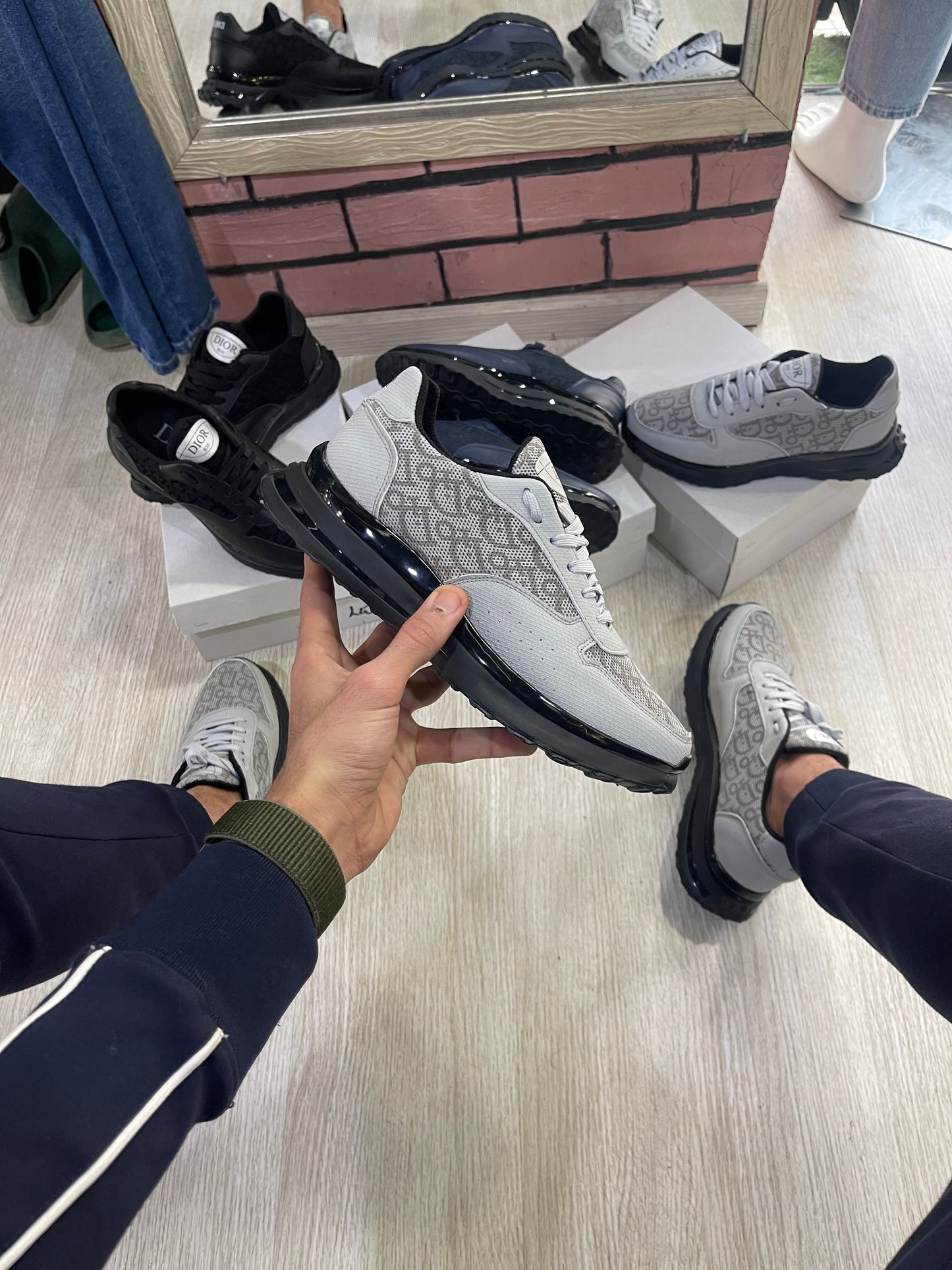Dior